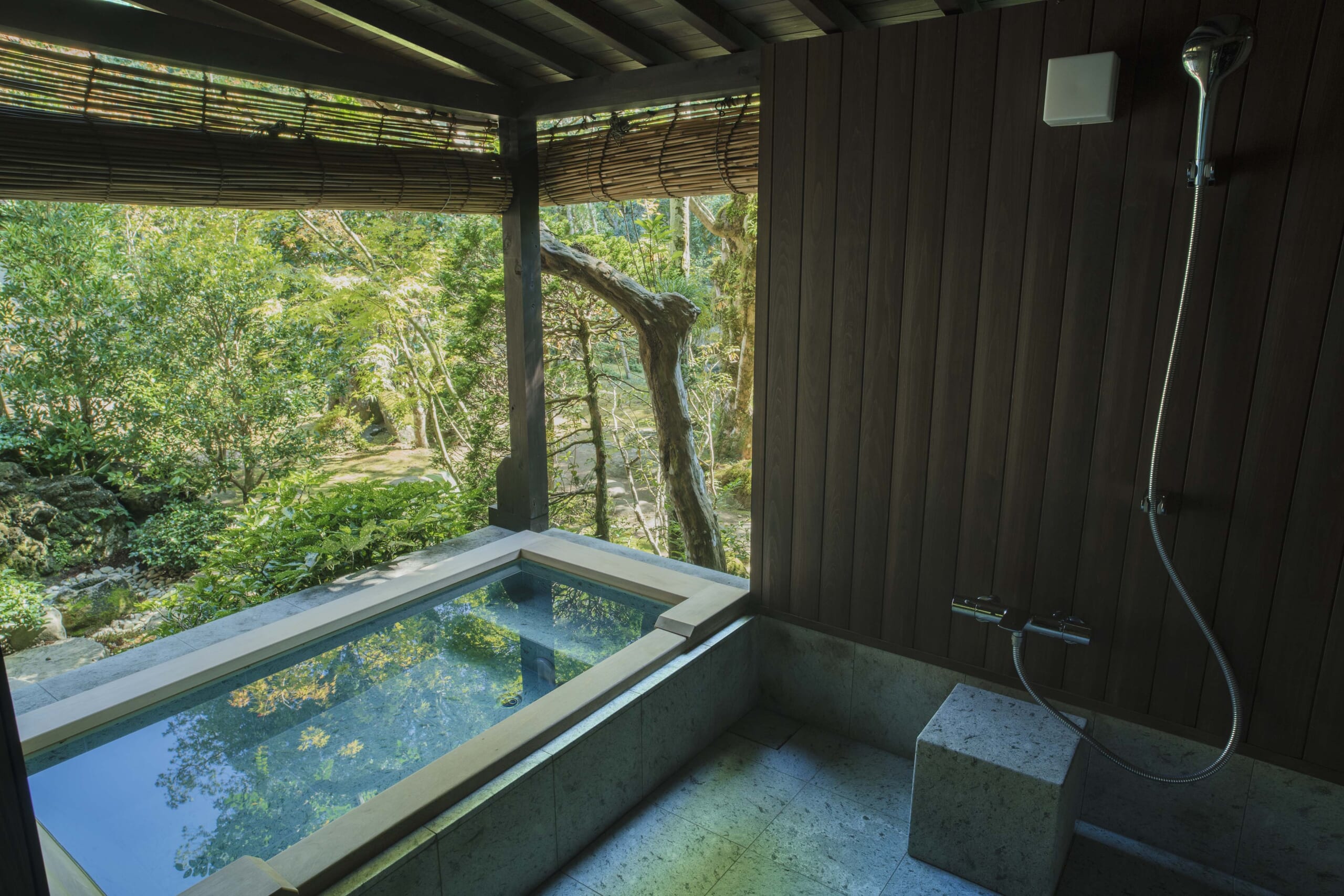 Guest room/Aoi/Open-air bath