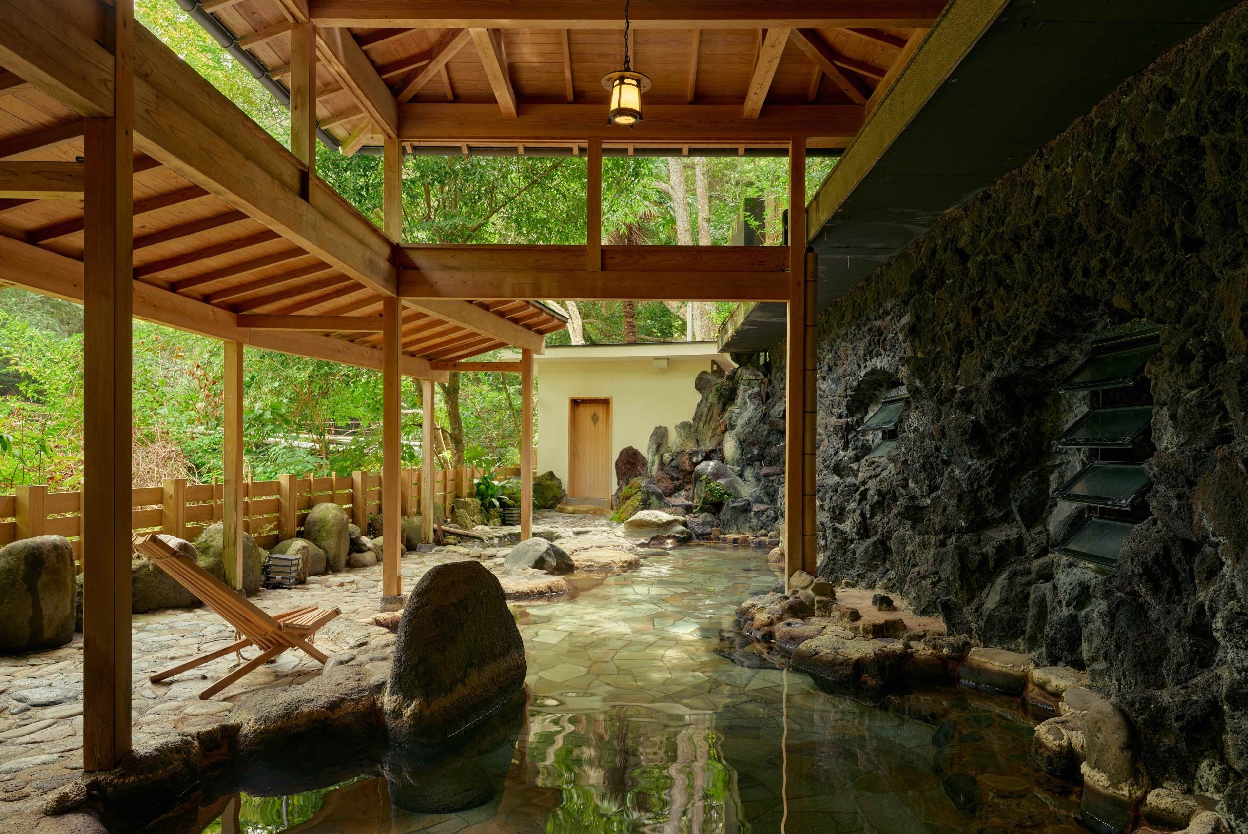 おちあいろうのお風呂・天狗の湯